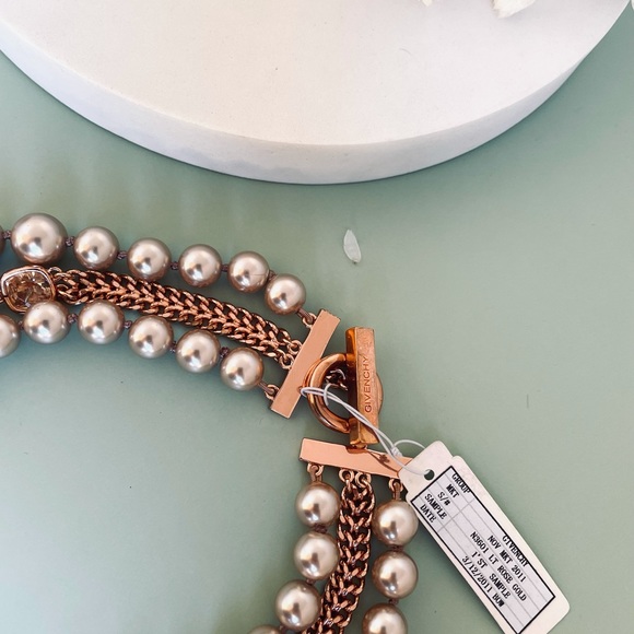 GIVENCHY Rose Gold Champagne Pearl Necklace - Picture 4 of 7